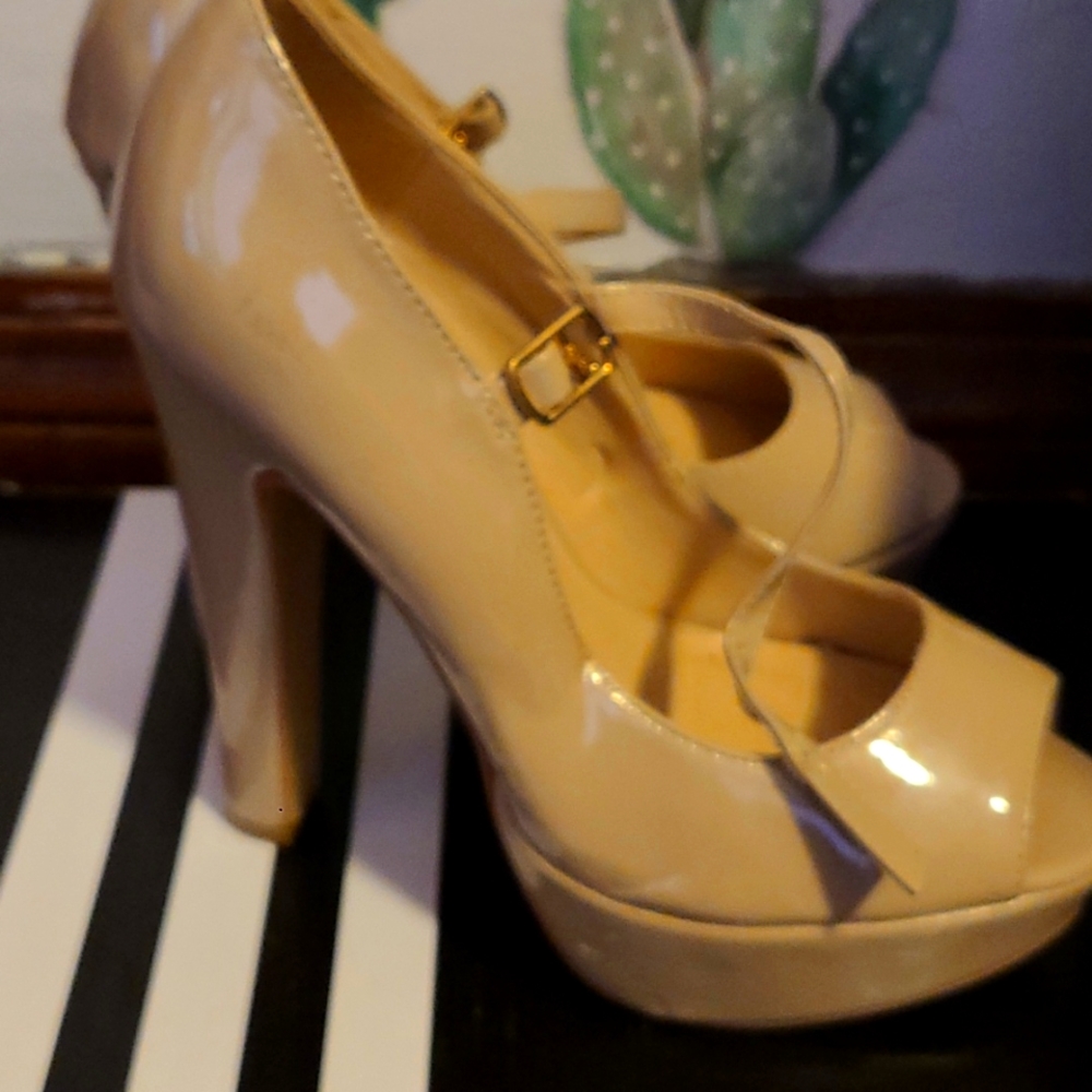 Nude Platform Heel